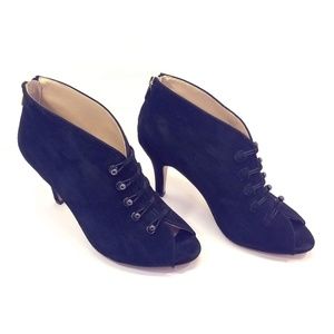 NWOT Adrienne Vitadinni Gradie Suede Ankle Boots 7